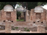 07978 ostia - regio v - insula ii - domus del protiro (v,ii,4-5) - blick aus raum 13 (f) in ri raum (32 -e).jpg